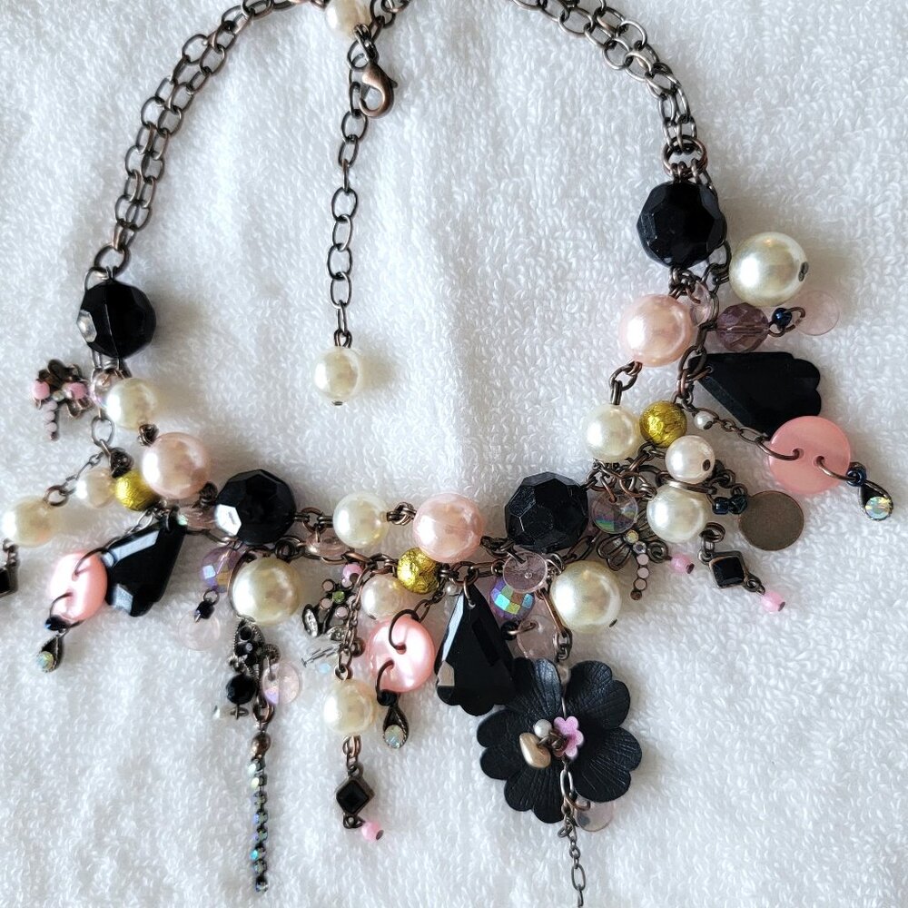 VINTAGE FRENCH CHENARD ALEXANDRE BLACK ,PINK & PEARL BAUBLE STATEMENT NECKLACE
